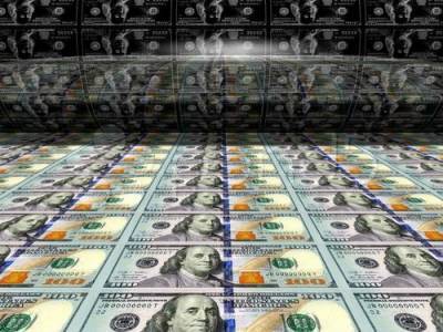 Американских бизнесменов уговаривают взять доллары у государства