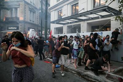 В Греции начались массовые протесты против закона о протестах