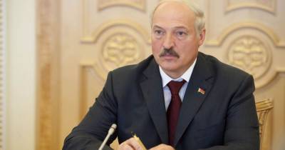 "Мы должны сделать новую Конституцию": Лукашенко рассказал о предстоящих изменениях в Беларуси