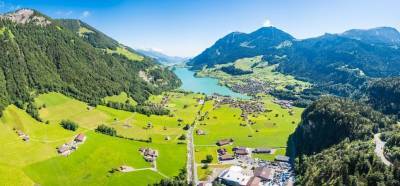 Тайная комната за $500 тысяч: в Швейцарии откроют высеченные в горах хранилища для ценностей