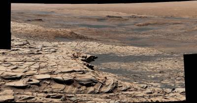 Марсоход NASA сделал снимок с горы Шарп