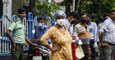 В Индии фиксируют стремительную заболеваемость коронавирусом: за сутки более 26 тысяч случаев