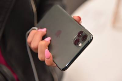 Владельцы iPhone столкнулись со сбоем в работе телефонов