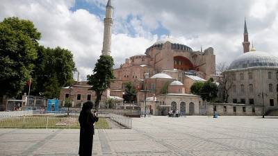 Эрдоган подписал указ о смене статуса Айя-Софии на мечеть