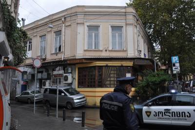Коррупция в МВД Грузии: женщина-полицейский задержана за взятку