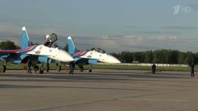 Легендарная пилотажная группа «Русские витязи» получила новейшие истребители Су-35