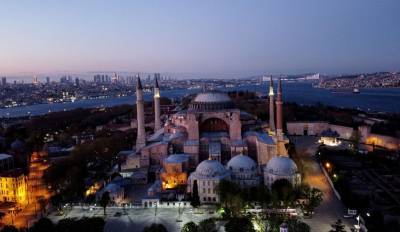 В США разочарованы решением Турции превратить собор Святой Софии в мечеть