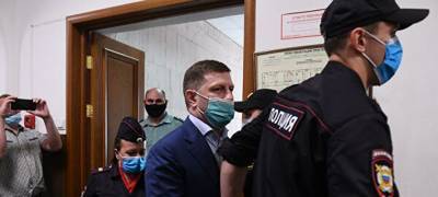 Главу Хабаровского края арестовали по обвинению в организации убийств