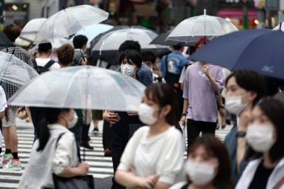 В Токио заплатят барам и клубам, чтобы они закрылись после новой вспышки коронавируса
