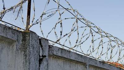 Калифорния освободит более 10 тысяч заключенных из-за COVID-19