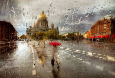 В субботу в Петербурге ожидаются дожди и сильный ветер