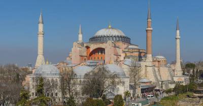 Франция сожалеет о решении Турции сделать храм Святой Софии мечетью
