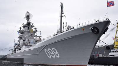 Экипажи ракетных крейсеров СФ нанесли мощный удар по "врагу" в Баренцевом море
