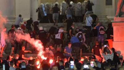 Новые беспорядки в Белграде: задержано более 70 протестующих