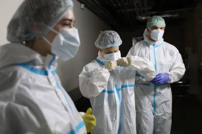 В России за сутки выявили 6611 заболевших коронавирусом
