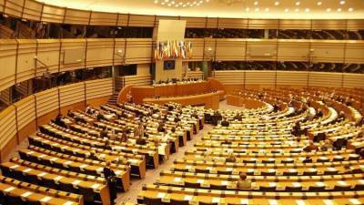 Handelsblatt: серия из 50 краж в Европарламенте привела к расколу среди депутатов