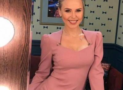 «Русская красота»: певица Пелагея показалась без макияжа