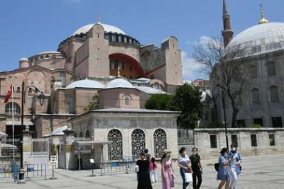 В РПЦ назвали превращение Собора Святой Софии в мечеть «пощечиной христианству»