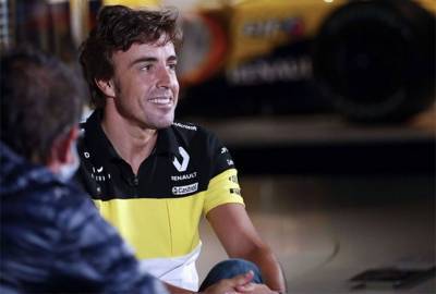 Алонсо советует Renault нацелить всё внимание на 2022 год