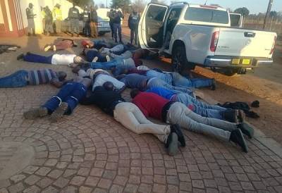 СМИ сообщили о захвате заложников в церкви в ЮАР