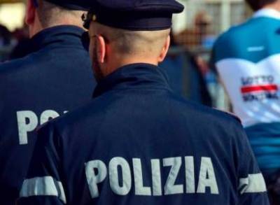 Итальянская полиция выявила группу подростков, распространявших детскую порнографию и видео самоубийств