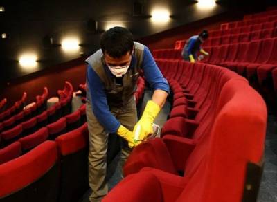 В Харькове ограничили работу развлекательных заведений и открыли кинотеатры