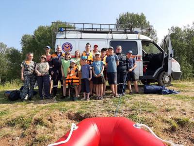 Спасатели привезли подарки в детский дом Сергиево-Посадского района