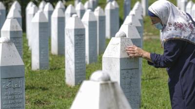 Помпео: США никогда не забудут трагедию в Сребренице