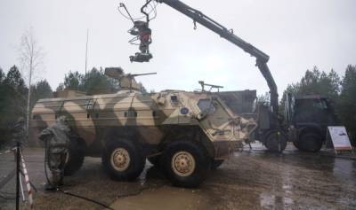 "Никому не нужное железо": на что идут военные расходы Латвии