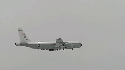 Российские истребители перехватили над Японским морем американский самолет-разведчик