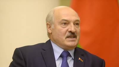 Лукашенко заявил о выстраданном праве белорусов жить в своей стране