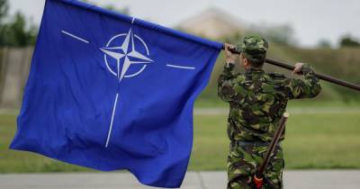 В Конгрессе США заявили, что Украине "следует обеспечить четкий путь к членству в НАТО"
