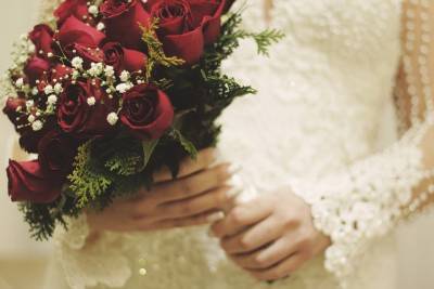 В Москве на собственной свадьбе умерла невеста