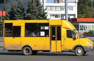 В Барнауле пассажиры автобуса подрались из-за пьяного мужчины