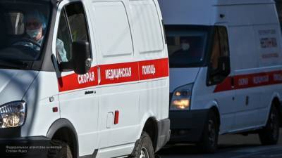 Пешеход получил травмы во время столкновения двух машин в центре Москвы