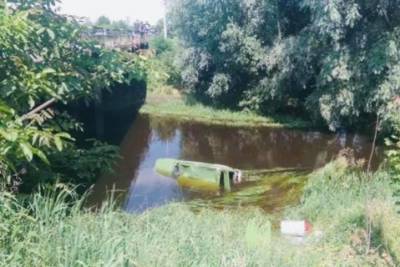 Во Львовской области водитель на ВАЗ наехал на велосипедиста и погиб, падая с моста в реку