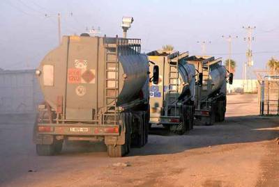 США контрабандным путем вывезли партию сирийской нефти в Ирак – SANA