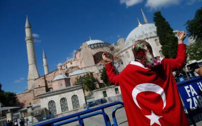 Храм Святой Софии и не только: Греция попросит ЕС принять санкции против Турции