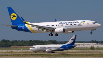 В аэропортах Киева и Львова планируют тестировать на COVID-19 по прилету
