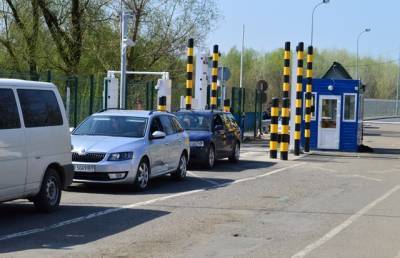 Венгрия с 15 июля закрывает границу для украинцев