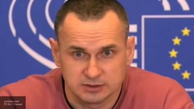 Сторонники Зеленского назвали Сенцова "морально прогнившим приспособленцем"
