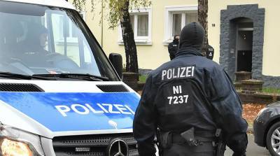 Мужчина обезоружил полицейских на западе Германии