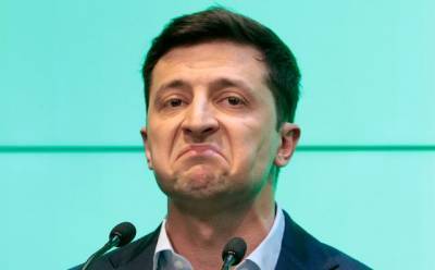 Украинский парламент призвал Зеленского извинится и уйти в отставку