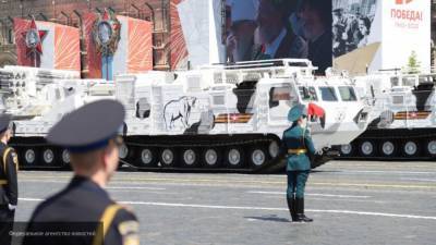 МО РФ: ни у одного участника парада Победы на Красной площади не было выявлено COVID-19