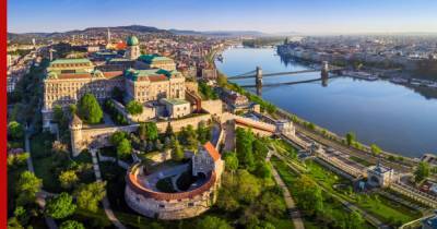 Венгрия заявила о готовности открыть въезд россиянам