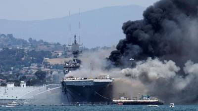 Количество пострадавших при пожаре на судне ВМС США увеличилось до 21