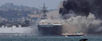 Более 20 человек пострадали при пожаре на корабле ВМС США в Сан-Диего