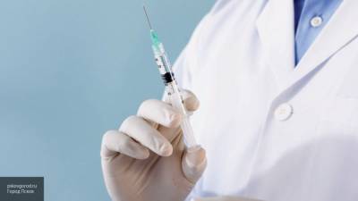 Эпидемиолог Фонтане считает маловероятным появление вакцины от COVID-19 в 2021 году