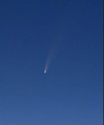 «Предвестник беды»: в небе над Екатеринбургом прошла самая яркая комета десятилетия