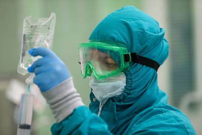Число случаев заражения коронавирусом в России превысило 733 тысячи